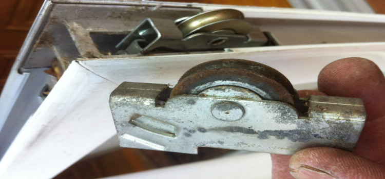 screen door roller repair in Bay Point